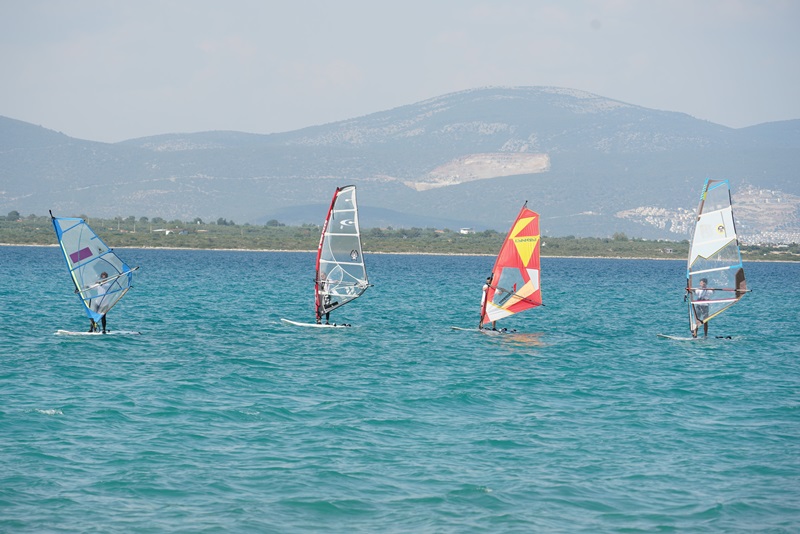 Sörf ve yelken sporlarının yeni adresi DİDİM – Güncel Kadın