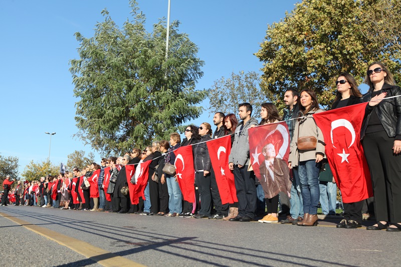 10 Kasım’da “9’u 5 geçe Ata’ya Saygı Zinciri” Oluşacak – Güncel Kadın